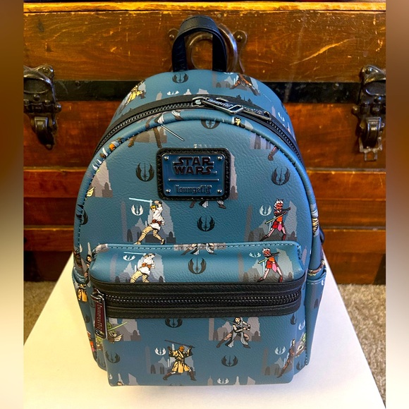 Loungefly Star Wars Jedi All over Print Mini Backpack - NWT - Picture 1 of 6
